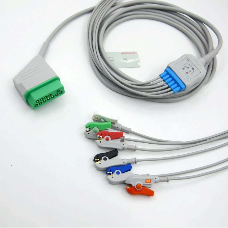 互換性のあるニホンコーデン 12ピン 6リードECGモニターケーブル 医療用品用